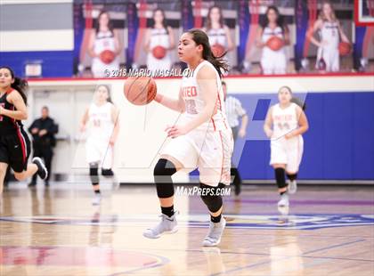 Thumbnail 3 in Palmview vs United (UIL 6A Bi-District Playoff) photogallery.