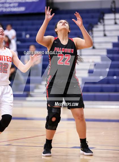 Thumbnail 3 in Palmview vs United (UIL 6A Bi-District Playoff) photogallery.