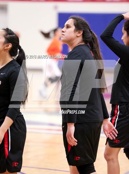 Thumbnail 3 in Palmview vs United (UIL 6A Bi-District Playoff) photogallery.
