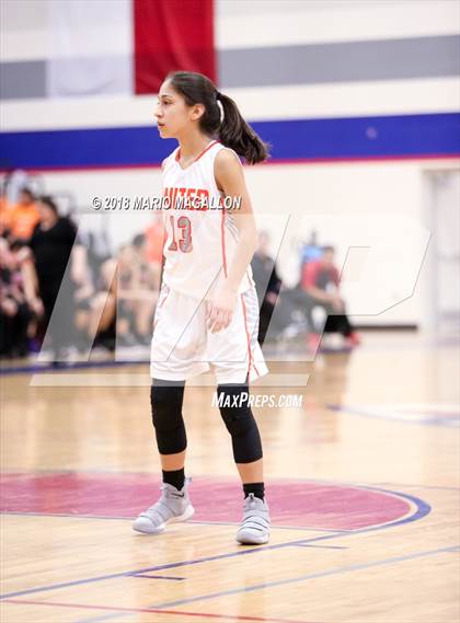 Thumbnail 3 in Palmview vs United (UIL 6A Bi-District Playoff) photogallery.