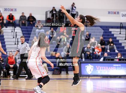 Thumbnail 3 in Palmview vs United (UIL 6A Bi-District Playoff) photogallery.