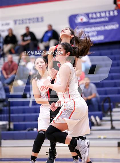Thumbnail 3 in Palmview vs United (UIL 6A Bi-District Playoff) photogallery.