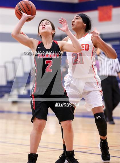 Thumbnail 3 in Palmview vs United (UIL 6A Bi-District Playoff) photogallery.