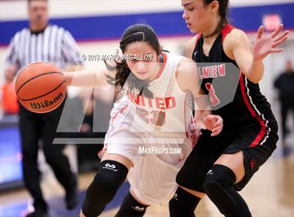 Thumbnail 2 in Palmview vs United (UIL 6A Bi-District Playoff) photogallery.