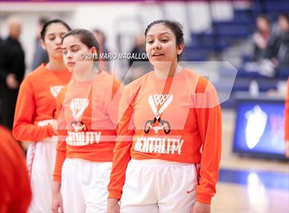 Thumbnail 2 in Palmview vs United (UIL 6A Bi-District Playoff) photogallery.