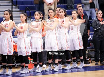 Thumbnail 2 in Palmview vs United (UIL 6A Bi-District Playoff) photogallery.
