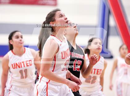 Thumbnail 2 in Palmview vs United (UIL 6A Bi-District Playoff) photogallery.