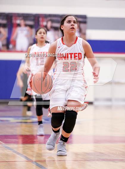 Thumbnail 1 in Palmview vs United (UIL 6A Bi-District Playoff) photogallery.