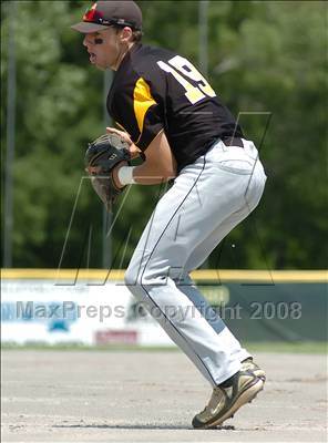 Thumbnail 2 in Amity vs. Fitch (CIAC Class LL Quarterfinal) photogallery.