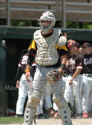 Thumbnail 2 in Amity vs. Fitch (CIAC Class LL Quarterfinal) photogallery.