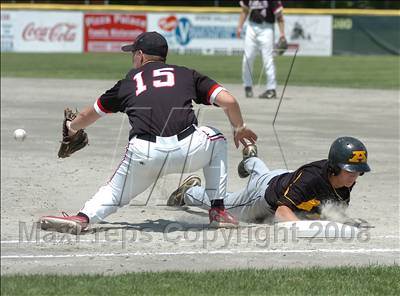 Thumbnail 2 in Amity vs. Fitch (CIAC Class LL Quarterfinal) photogallery.