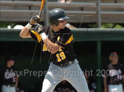 Thumbnail 1 in Amity vs. Fitch (CIAC Class LL Quarterfinal) photogallery.