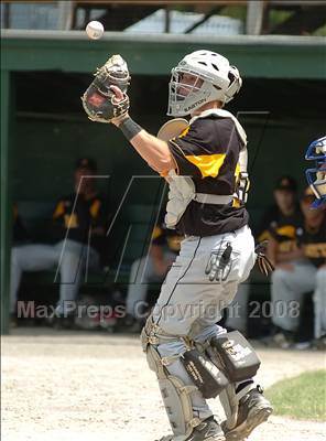 Thumbnail 2 in Amity vs. Fitch (CIAC Class LL Quarterfinal) photogallery.