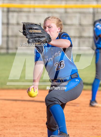 Thumbnail 1 in Red Bank vs Sale Creek photogallery.