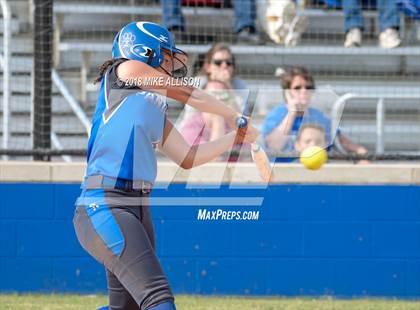 Thumbnail 2 in Red Bank vs Sale Creek photogallery.