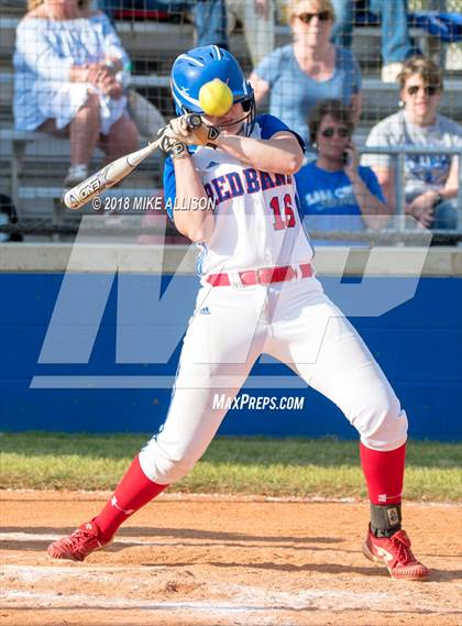 Thumbnail 3 in Red Bank vs Sale Creek photogallery.