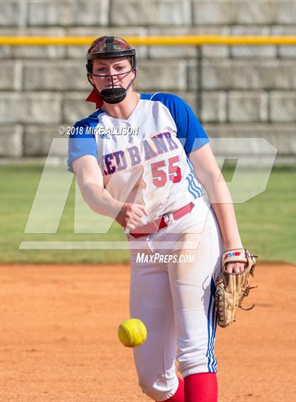 Thumbnail 3 in Red Bank vs Sale Creek photogallery.