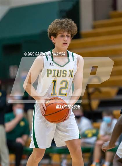 Thumbnail 1 in Burke @ Pius X photogallery.