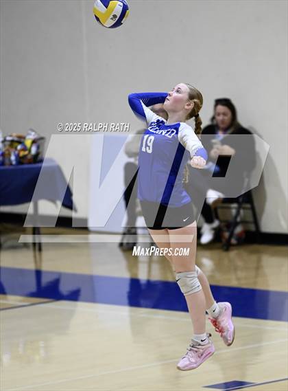 Thumbnail 2 in Orland @ Immanuel (CIF D4 Round 2) photogallery.