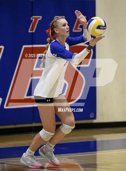 Thumbnail 2 in Orland @ Immanuel (CIF D4 Round 2) photogallery.