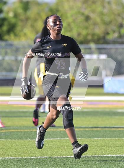 Thumbnail 3 in West Orange @ Lennard (FHSAA 4A Quarterfinal) photogallery.