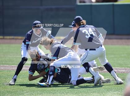 Thumbnail 3 in Juan Diego Catholic vs. American Leadership Academy (UHSAA 3A Championship) photogallery.