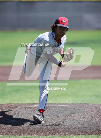 Thumbnail 2 in Juan Diego Catholic vs. American Leadership Academy (UHSAA 3A Championship) photogallery.