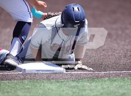 Thumbnail 2 in Juan Diego Catholic vs. American Leadership Academy (UHSAA 3A Championship) photogallery.
