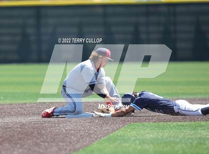 Thumbnail 2 in Juan Diego Catholic vs. American Leadership Academy (UHSAA 3A Championship) photogallery.
