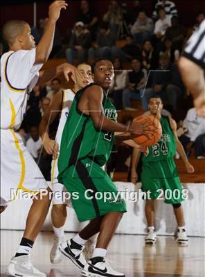 Thumbnail 3 in Cathedral vs Northwest Catholic (Spalding Hoophall Classic) photogallery.