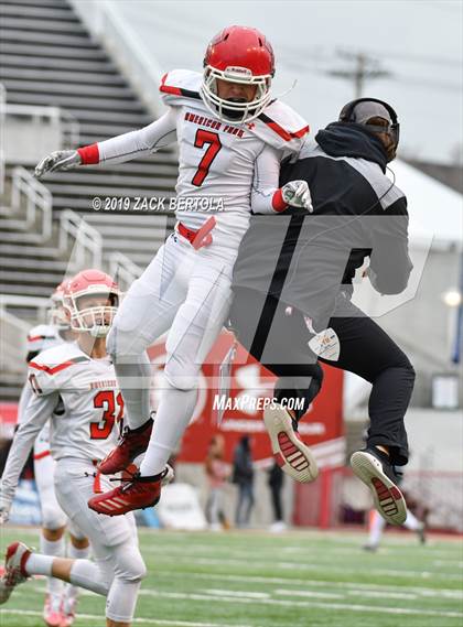 Thumbnail 2 in Corner Canyon vs. American Fork (UHSAA 6A Final) photogallery.