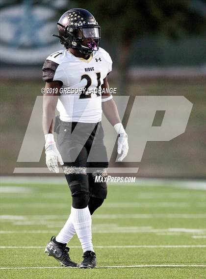 Thumbnail 3 in Fossil Ridge vs Keller Central photogallery.