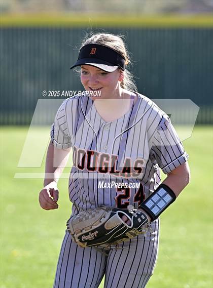 Thumbnail 3 in Douglas @ Spanish Springs photogallery.
