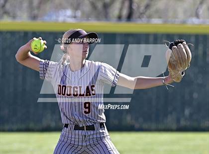 Thumbnail 3 in Douglas @ Spanish Springs photogallery.