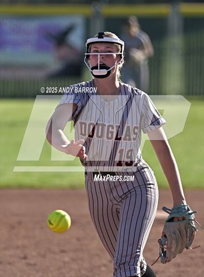 Thumbnail 2 in Douglas @ Spanish Springs photogallery.