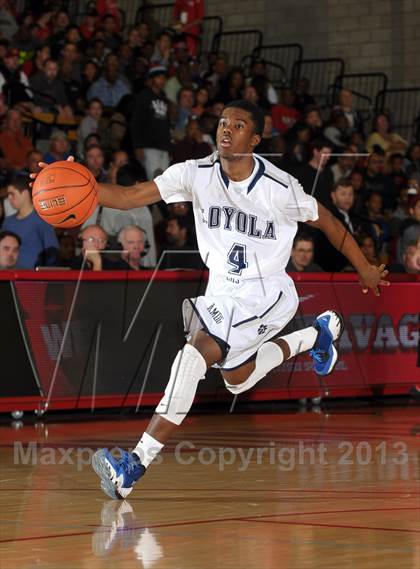 Thumbnail 1 in Loyola vs. Etiwanda (Nike Extravagnaza) photogallery.