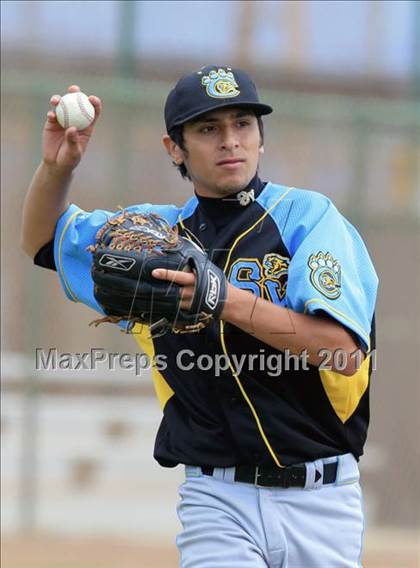 Thumbnail 2 in Palisades vs. San Ysidro (San Diego Lions Tournament) photogallery.