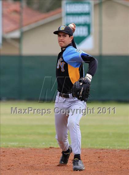 Thumbnail 2 in Palisades vs. San Ysidro (San Diego Lions Tournament) photogallery.