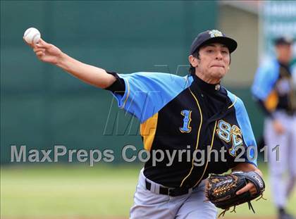 Thumbnail 1 in Palisades vs. San Ysidro (San Diego Lions Tournament) photogallery.