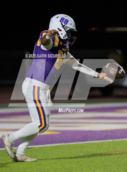 Thumbnail 3 in Perry @ Mesa photogallery.