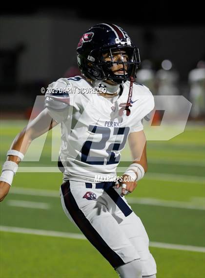 Thumbnail 1 in Perry @ Mesa photogallery.