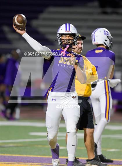 Thumbnail 1 in Perry @ Mesa photogallery.