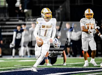 Thumbnail 2 in Simi Valley vs. Loyola (CIF SS Division 3 Semifinal) photogallery.