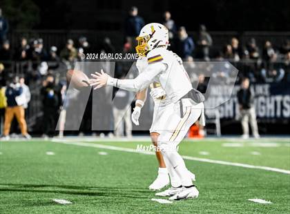 Thumbnail 1 in Simi Valley vs. Loyola (CIF SS Division 3 Semifinal) photogallery.