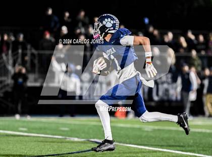 Thumbnail 3 in Simi Valley vs. Loyola (CIF SS Division 3 Semifinal) photogallery.