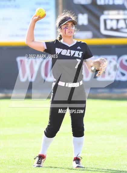 Thumbnail 3 in Desert Mountain vs. Gilbert (Desert Mountain Softball Invitational 2022 - Final)  photogallery.