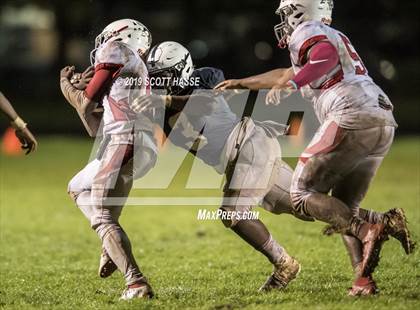 Thumbnail 2 in Everett vs. East Lansing photogallery.