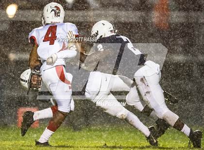 Thumbnail 2 in Everett vs. East Lansing photogallery.