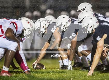 Thumbnail 3 in Everett vs. East Lansing photogallery.