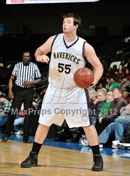 Thumbnail 3 in Lincoln vs. La Costa Canyon (CIF D2 SoCal Regional Final) photogallery.